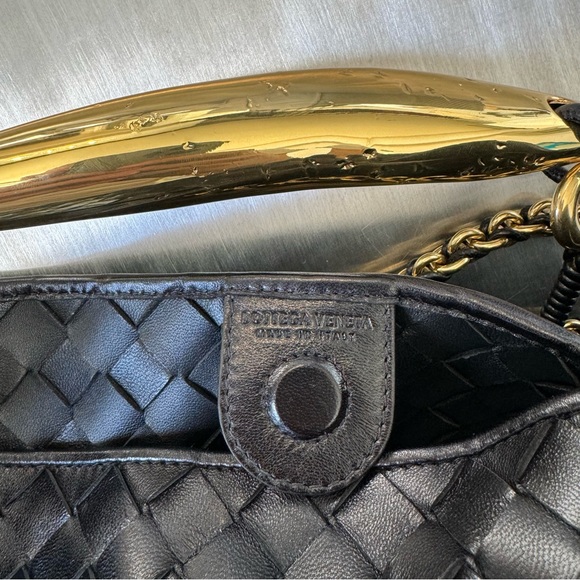 Bottega Veneta Intrecciato Small Leather Sardine Tote in Black - Picture 5 of 9